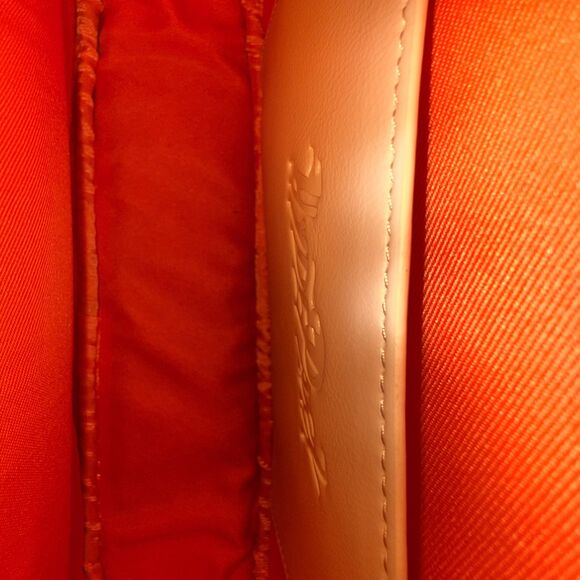 Hyde Park HP Logo Stitch Crossbody Bag NWT Khaki Cream Chain Strap Streetwear - Picture 6 of 9